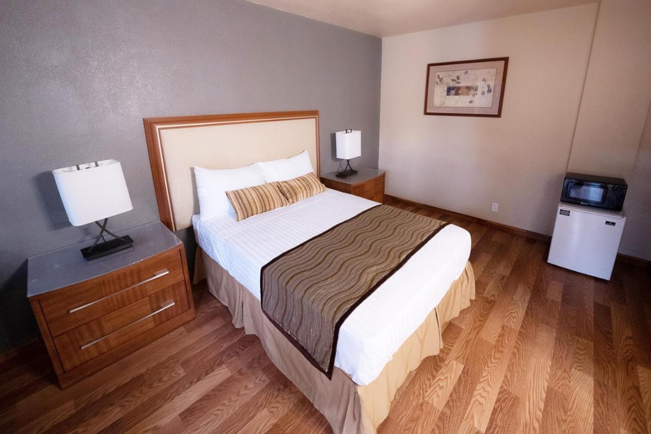 Stay Inn Suite 스톡턴 외부 사진